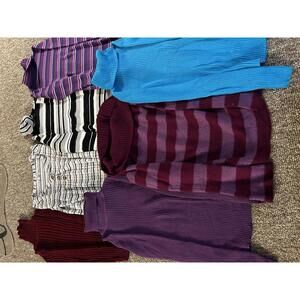 Set of 7 Women's Turtleneck Sweaters in Various Colors and Patterns